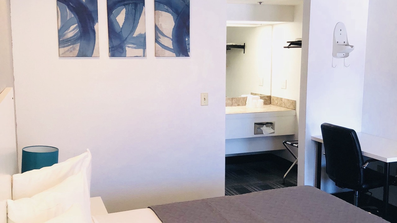 Photo of Bedroom in Daly City