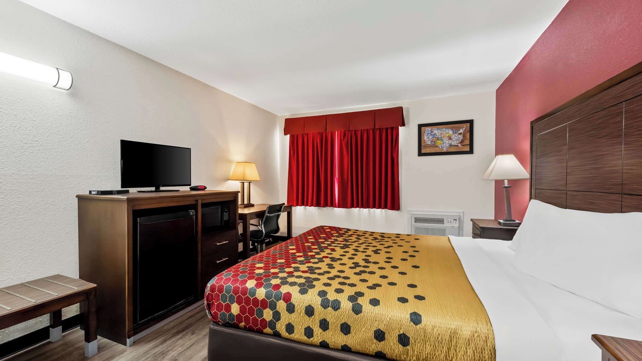 Photo of Bedroom in Fallon