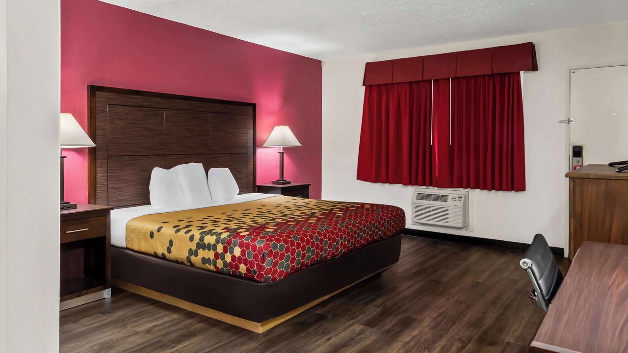 Photo of Bedroom in Fallon