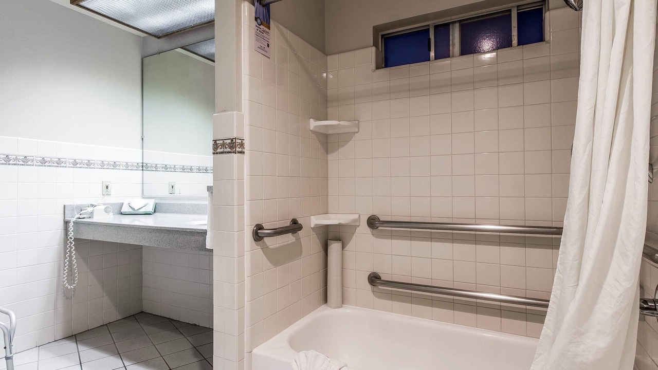 Photo of Bedroom in Santa Clara