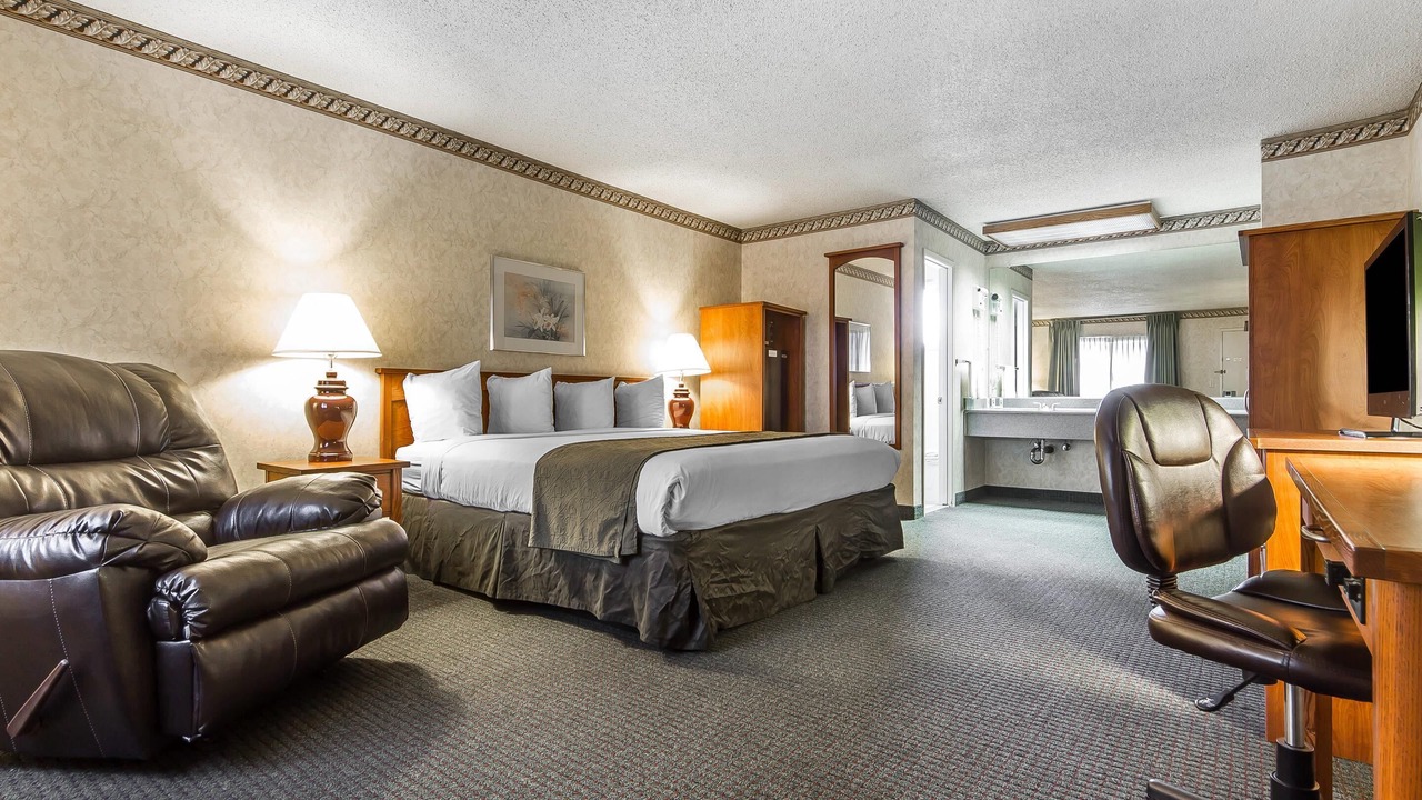 Photo of Bedroom in Santa Clara