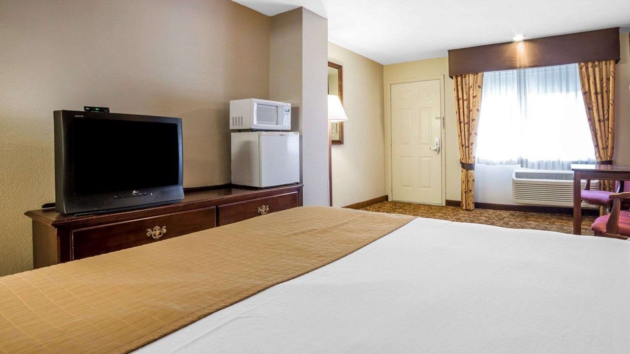 Photo of Bedroom in Minden
