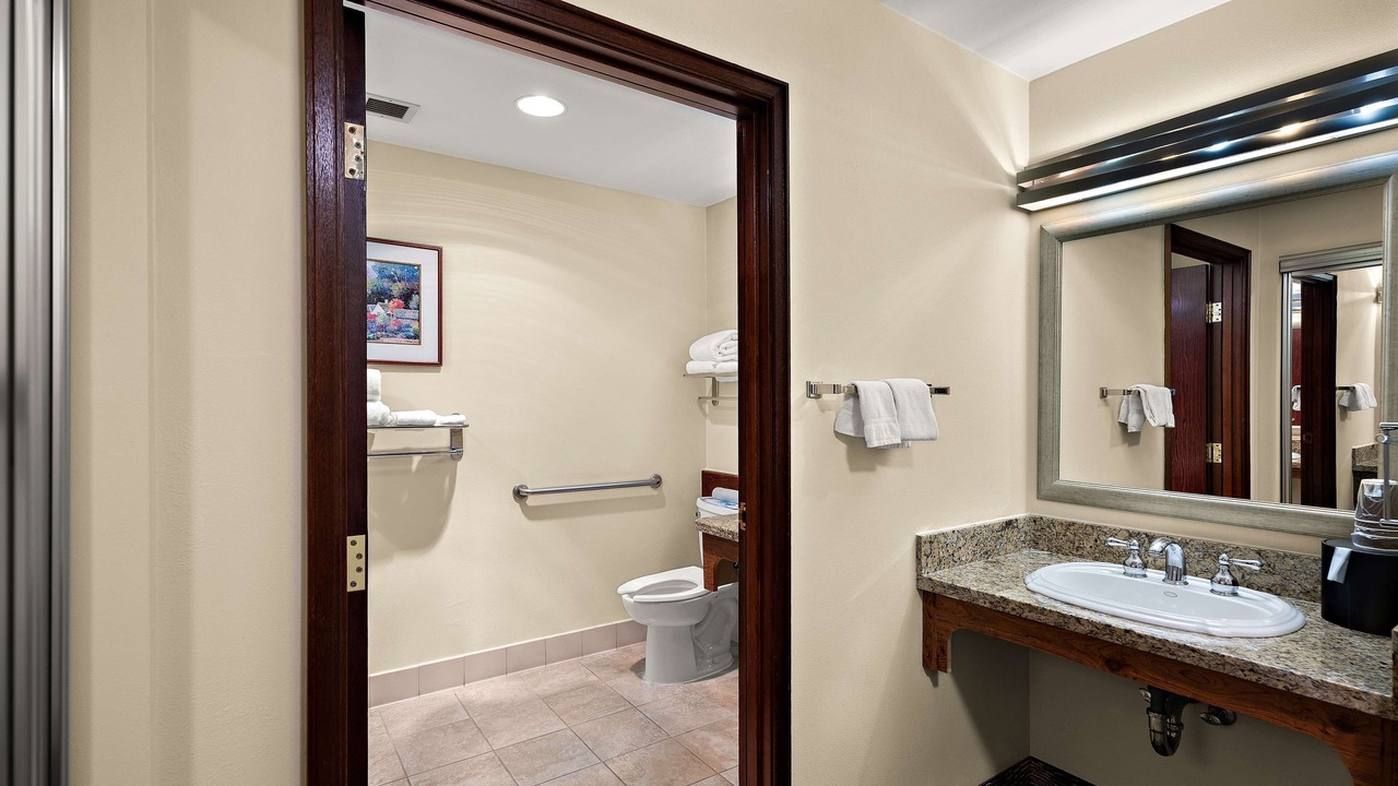 Photo of Bathroom in Winnemucca