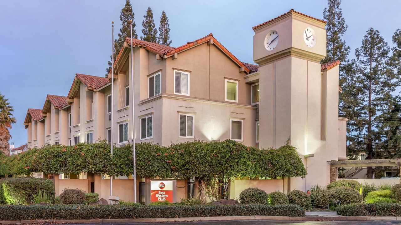 Photo of Outdoor in Newhall