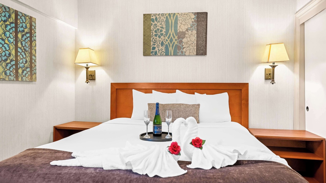 Photo of Bedroom in North Fremont Street