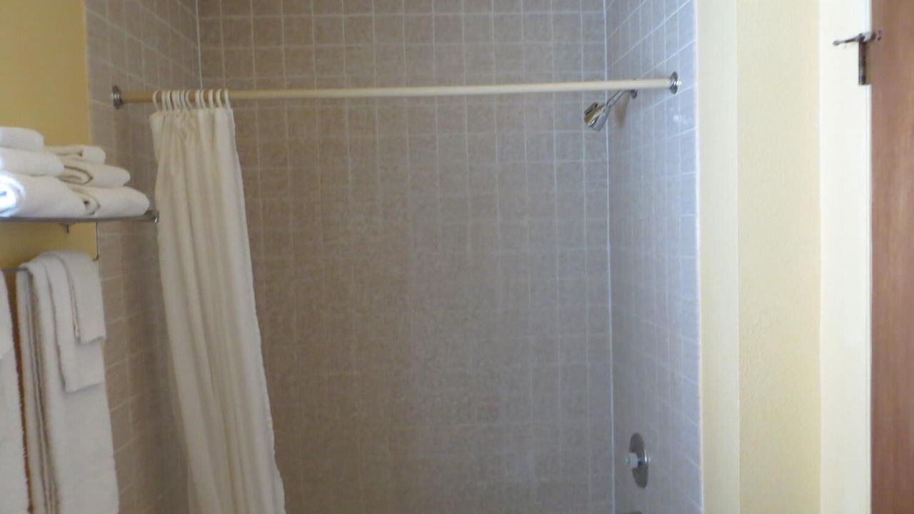 Photo of Bathroom in Winnemucca