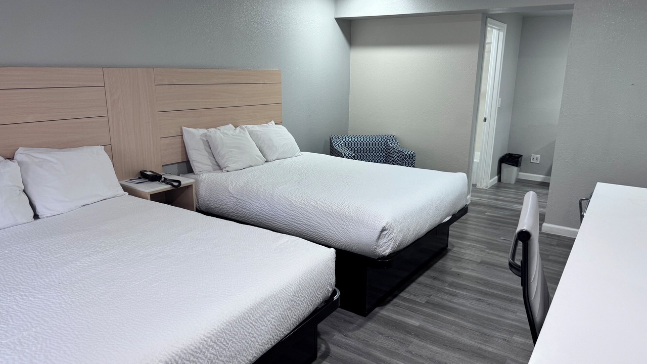 Photo of Bedroom in Benton Tract