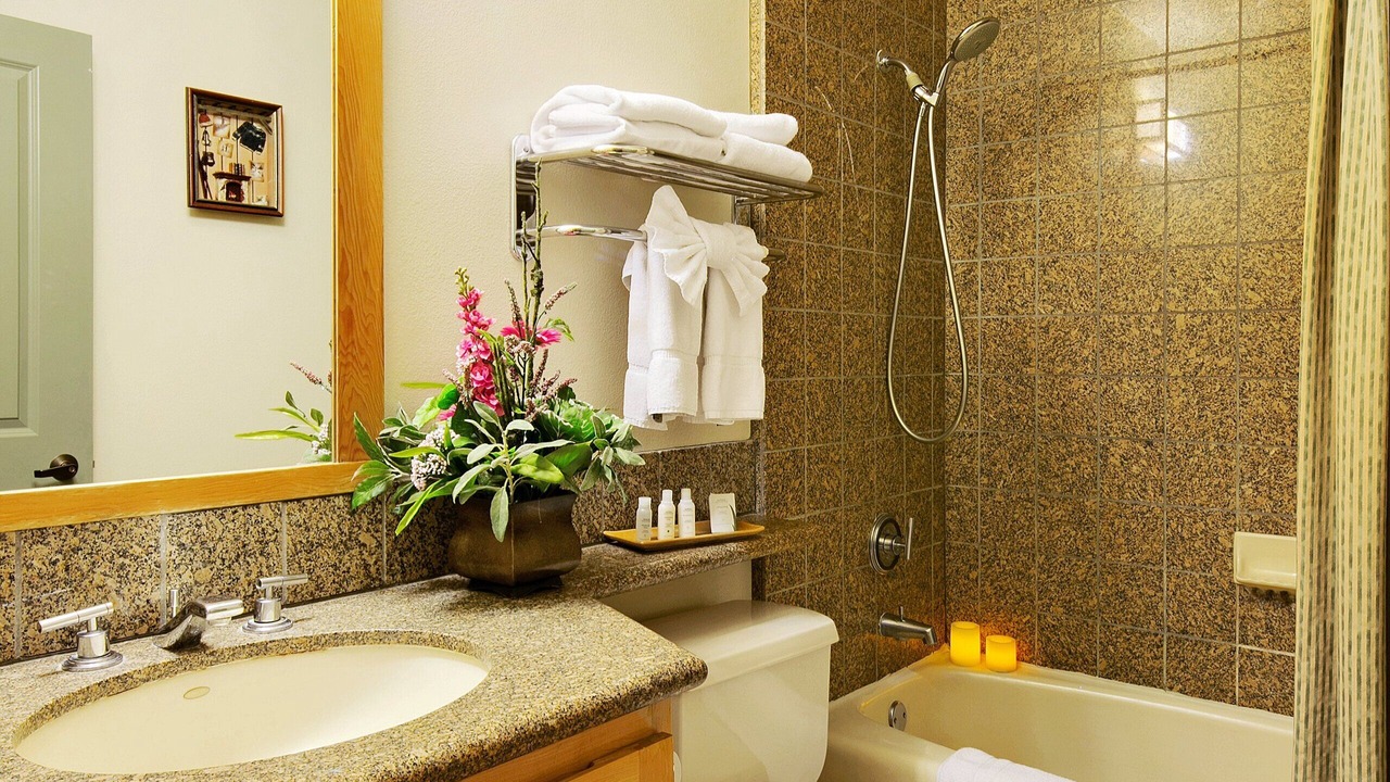 Photo of Bedroom in Mammoth Lakes