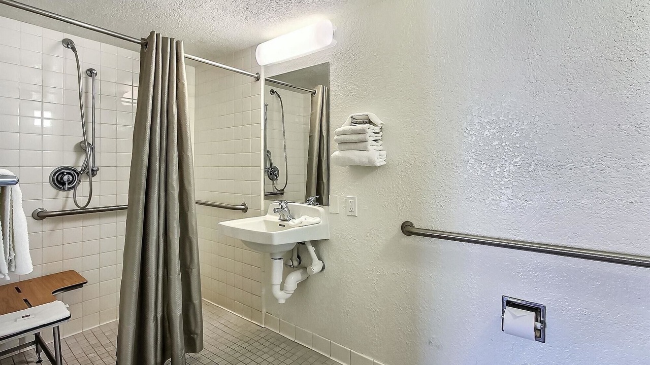 Photo of Bathroom in Campbell