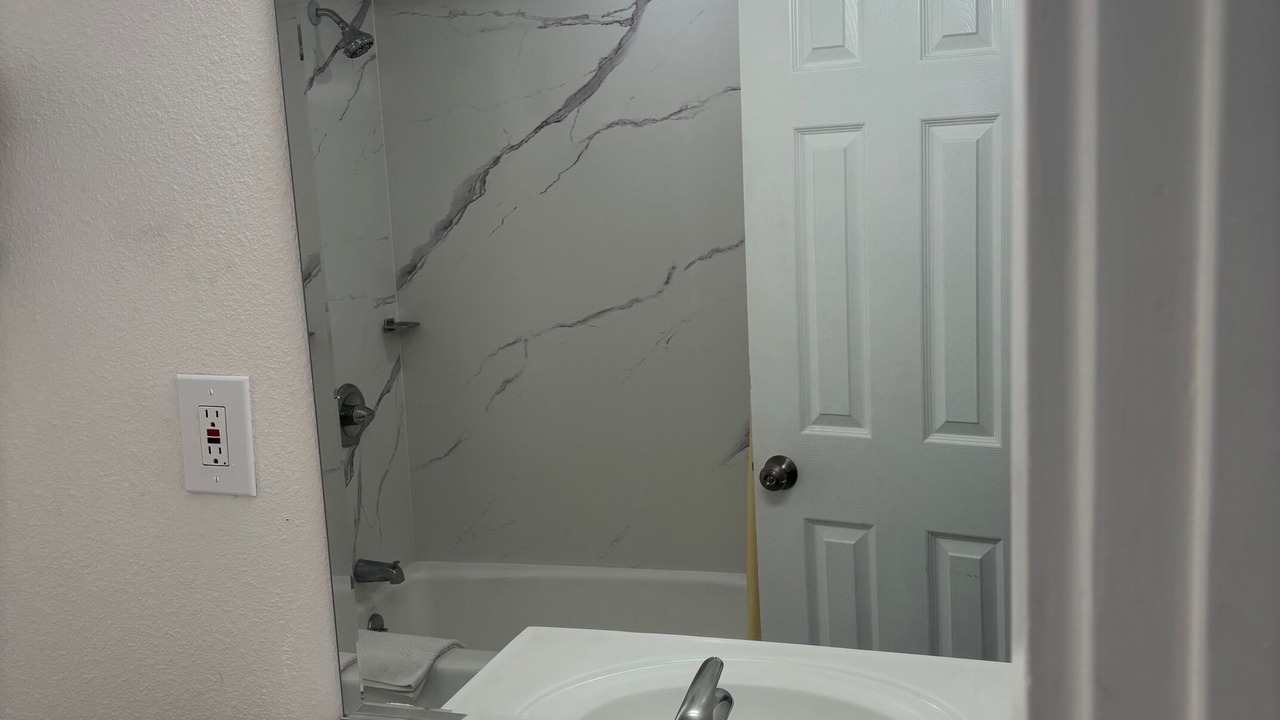 Photo of Bathroom in North Fremont Street
