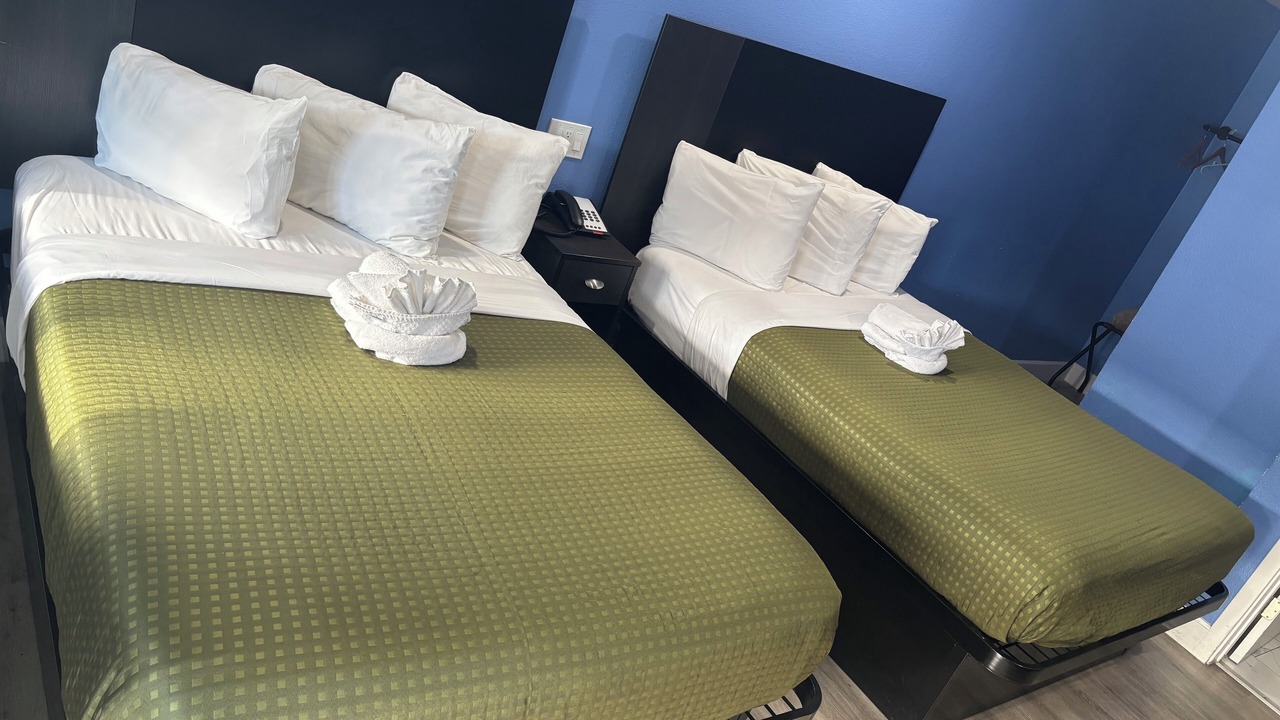 Photo of Bedroom in North Fremont Street