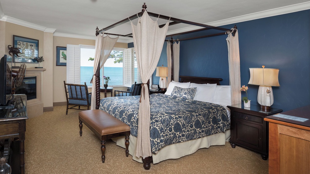 Photo of Bedroom in San Simeon