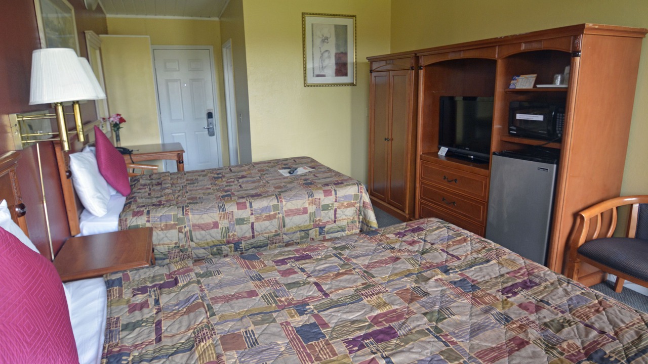 Photo of Bedroom in Red Bluff