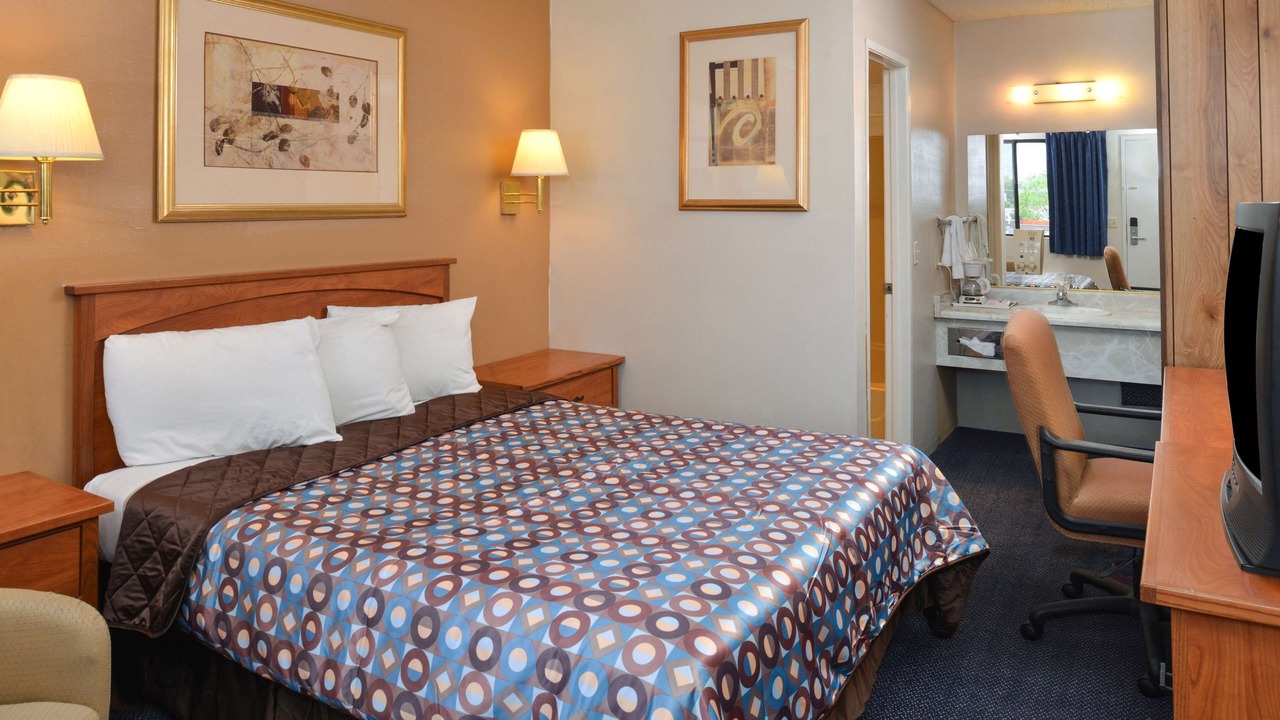 Photo of Bedroom in Carson City