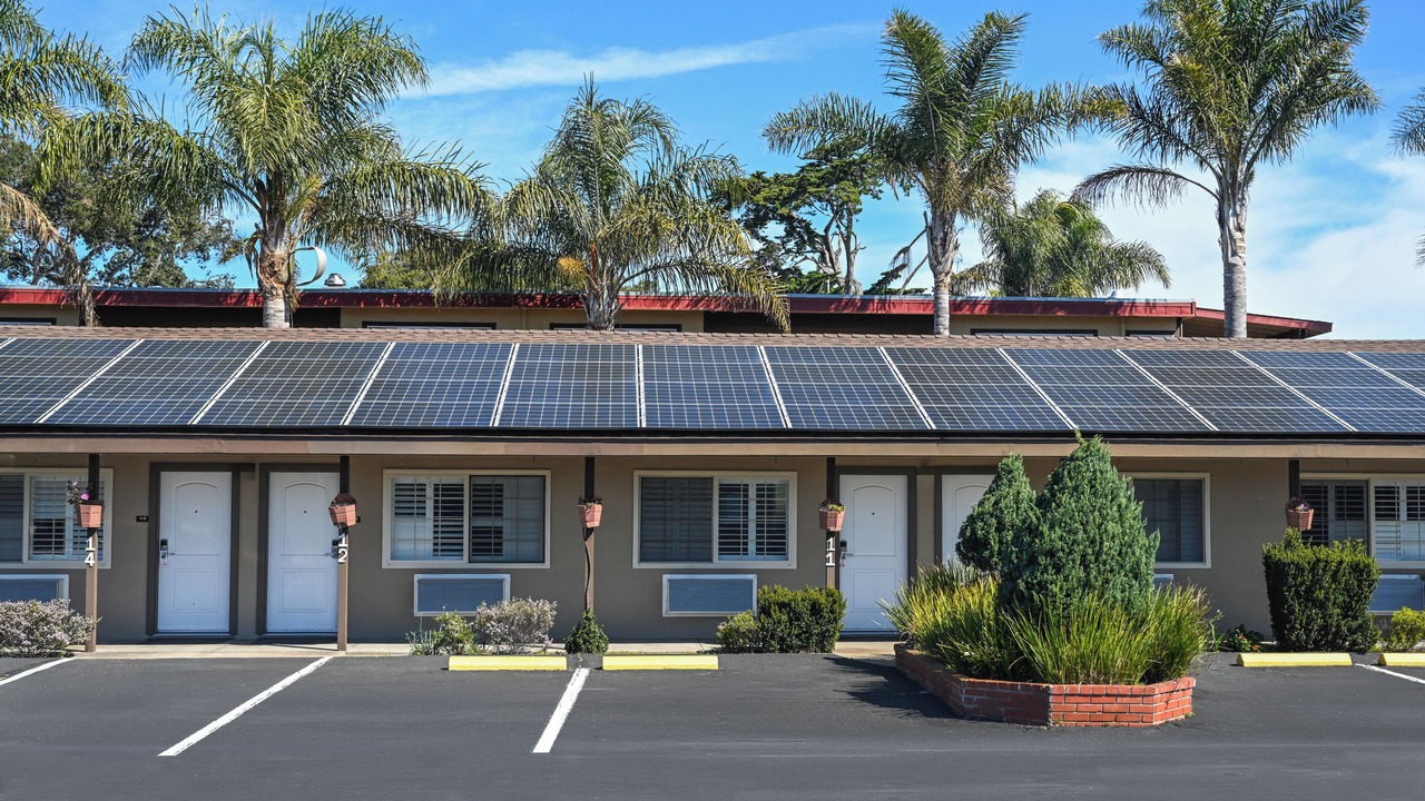 Photo of Outdoor in North Fremont Street