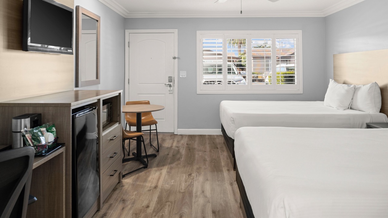 Photo of Bedroom in North Fremont Street