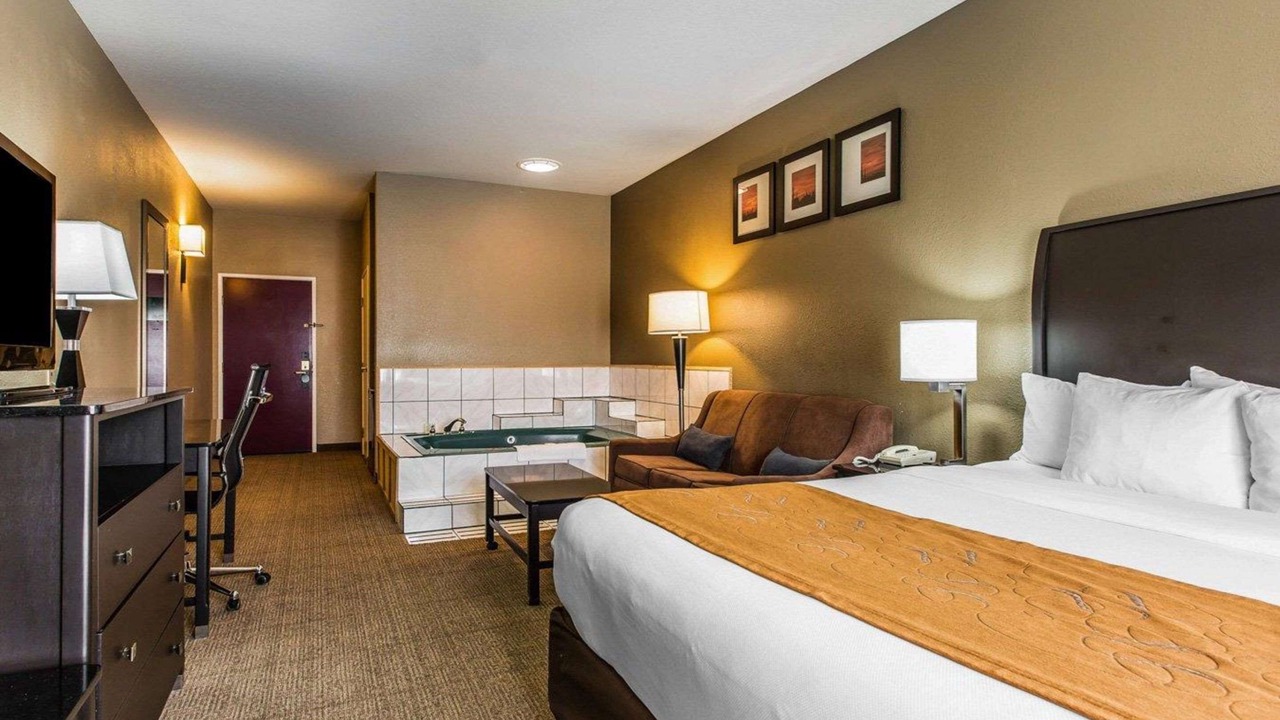 Photo of Bedroom in Bakersfield