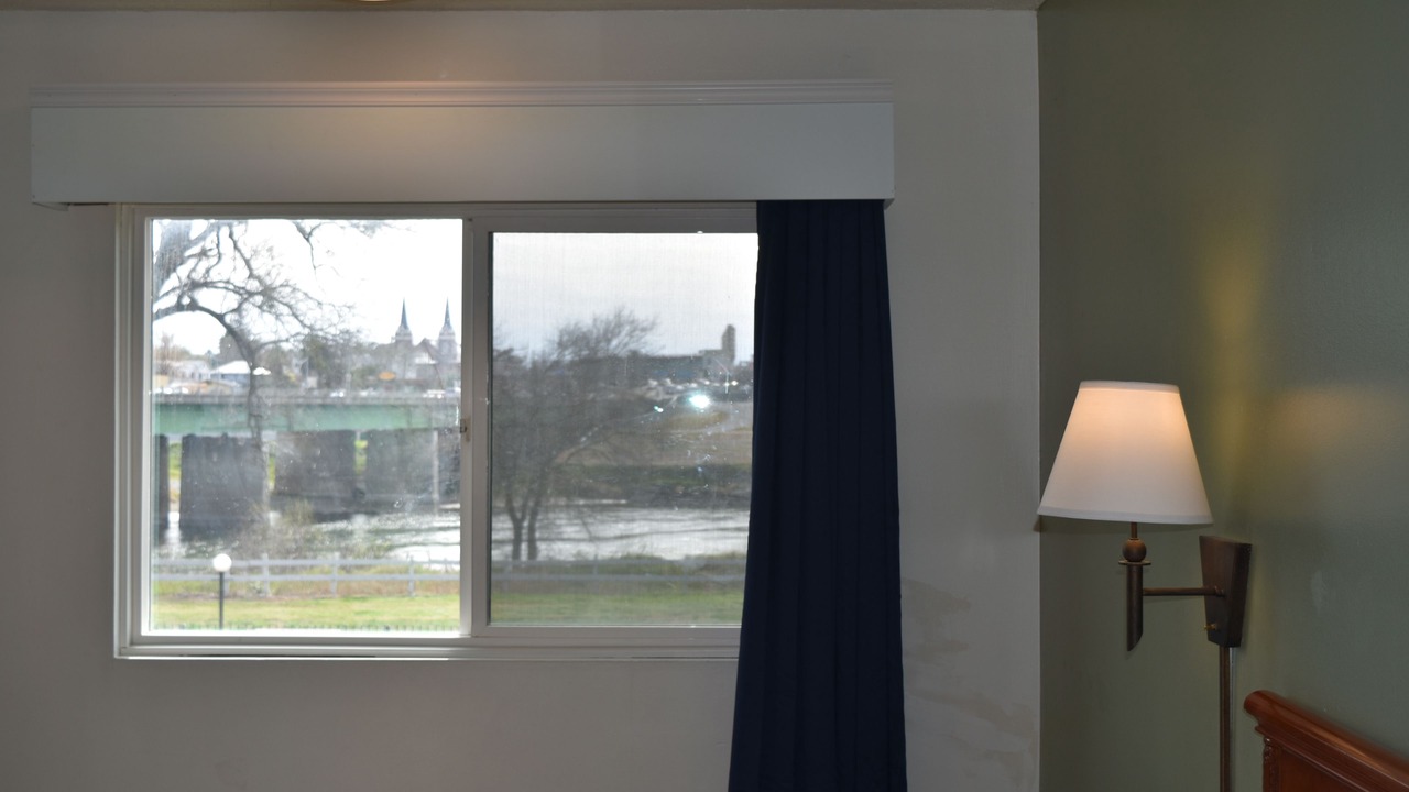 Photo of Bedroom in Red Bluff