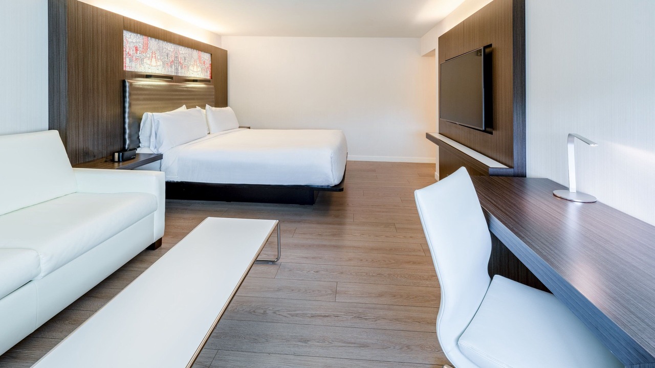 Photo of Bedroom in Heritage District