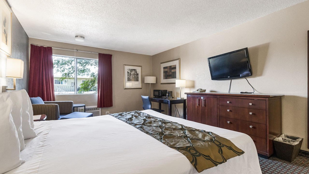 Photo of Bedroom in Hayward