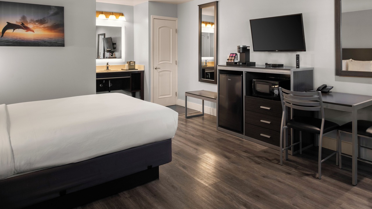 Photo of Bedroom in North Fremont Street