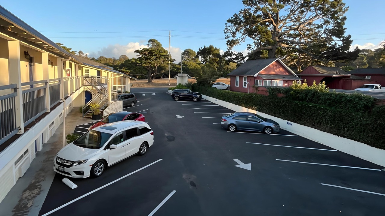 Photo of Outdoor in Munras Avenue