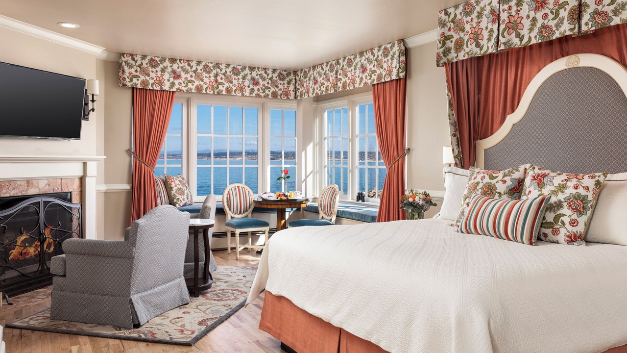 Photo of Livingroom in Monterey