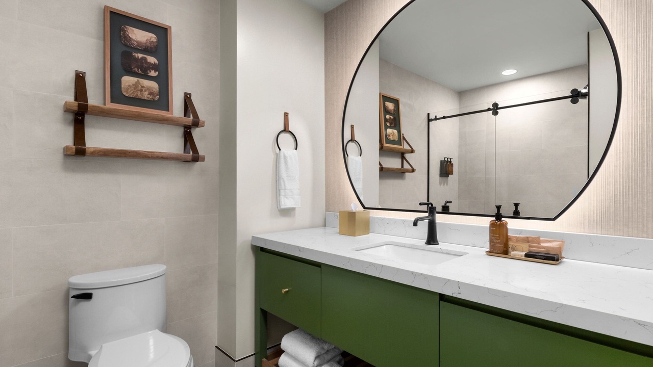 Photo of Others in Oakhurst