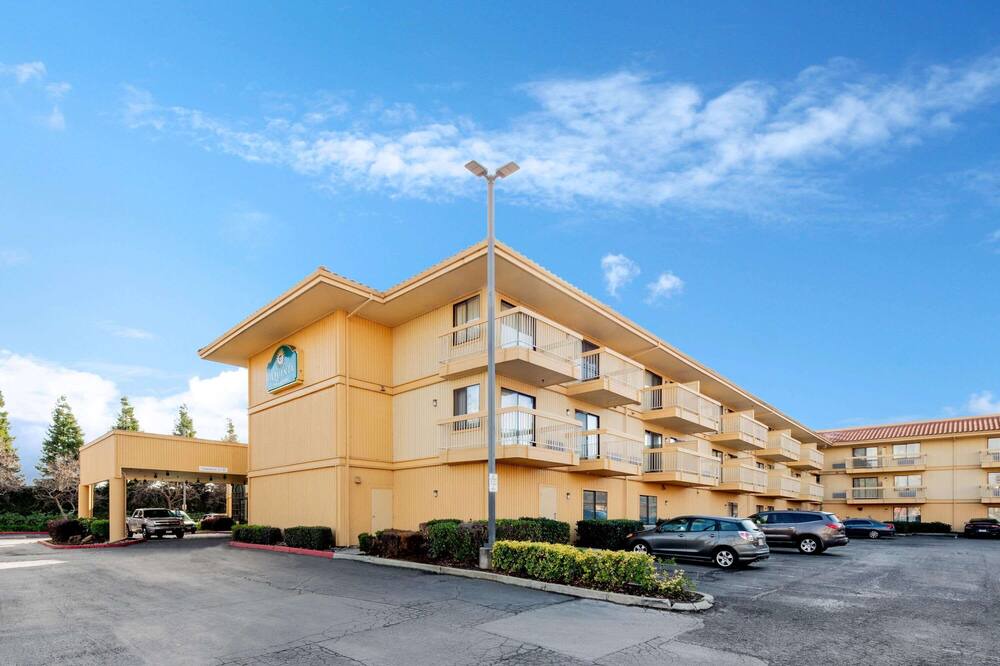 Photo of Outdoor in Hayward