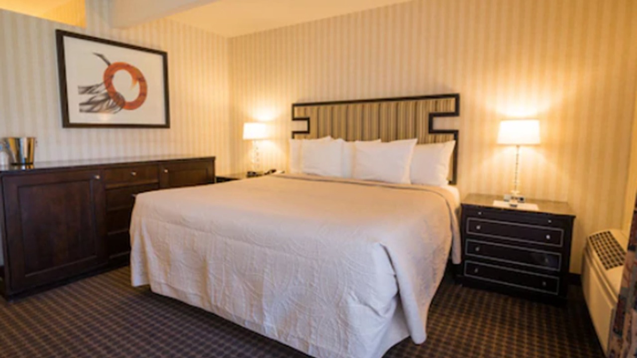 Photo of Bedroom in Los Gatos