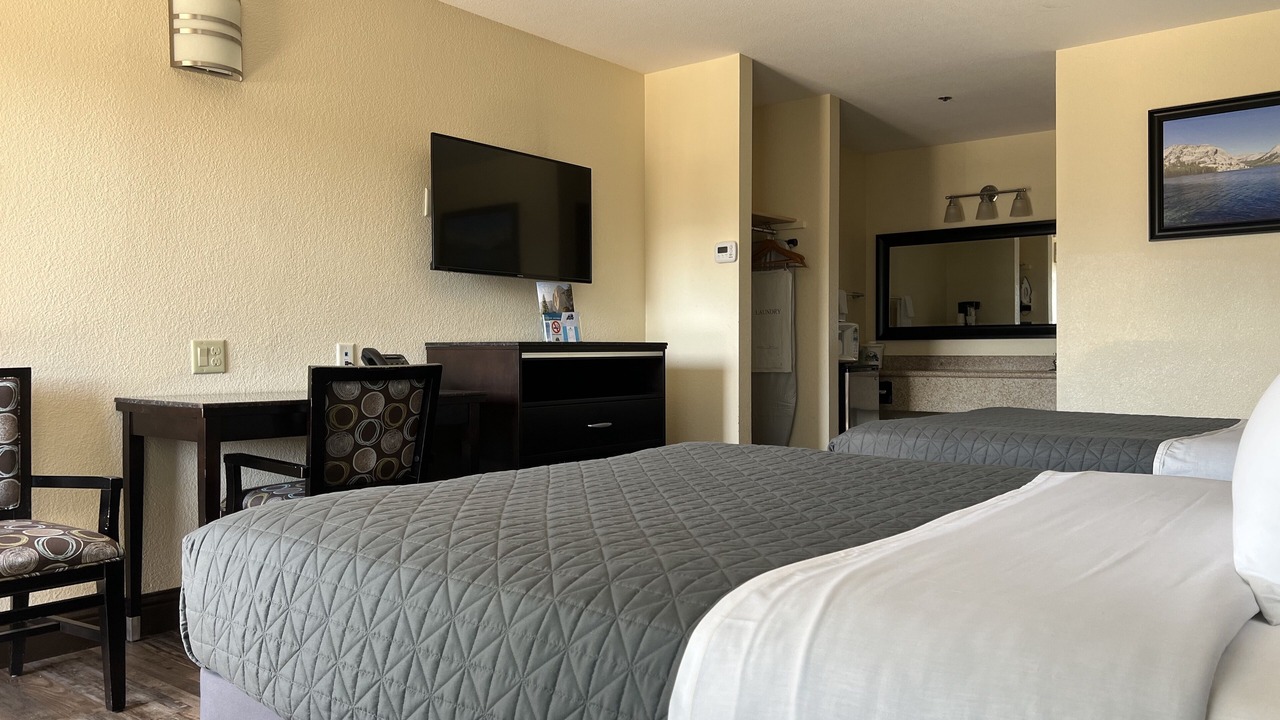 Photo of Bedroom in Oakhurst