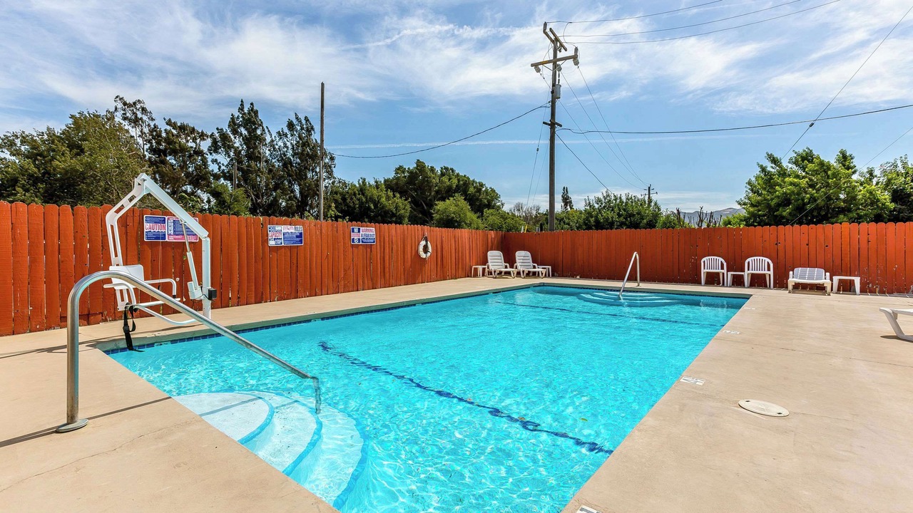 Photo of Outdoor in King City