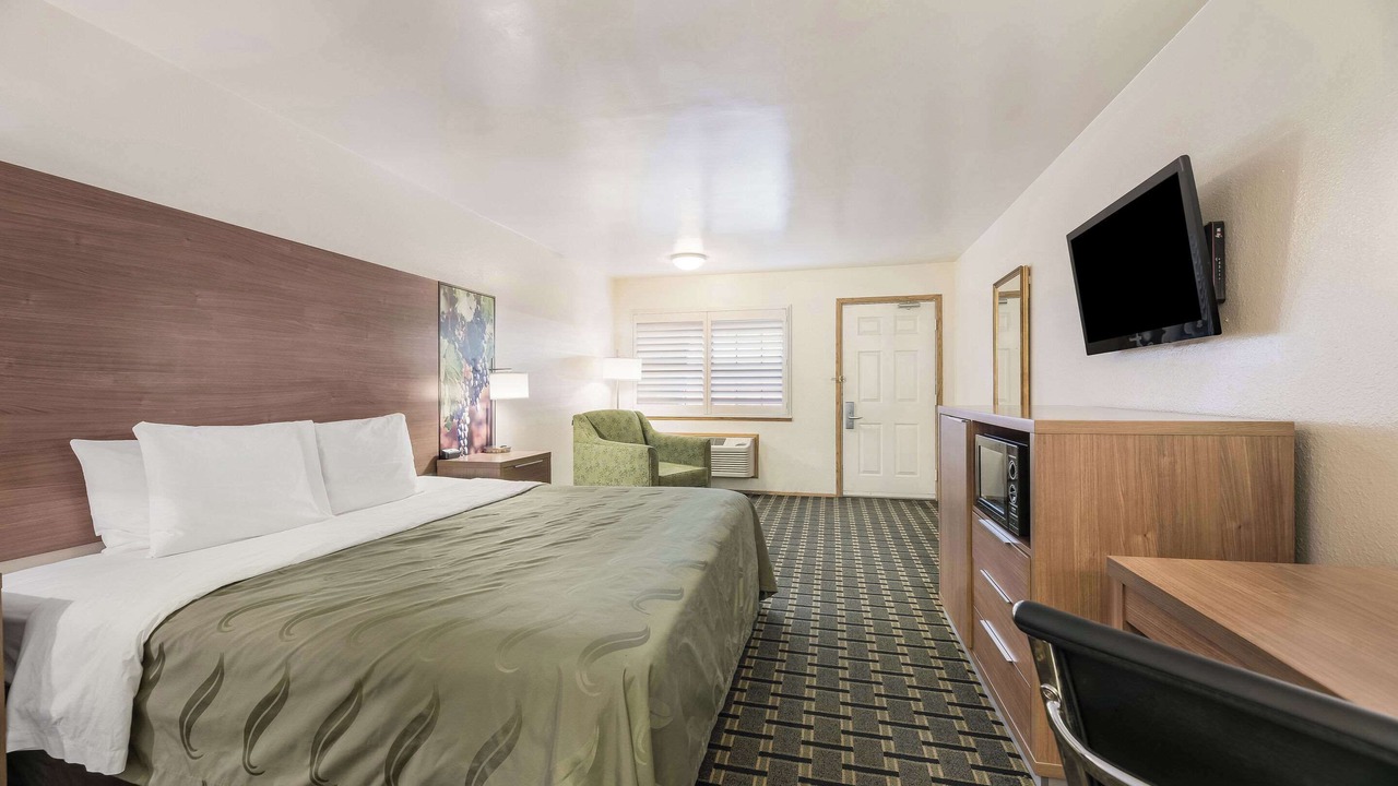 Photo of Bedroom in King City