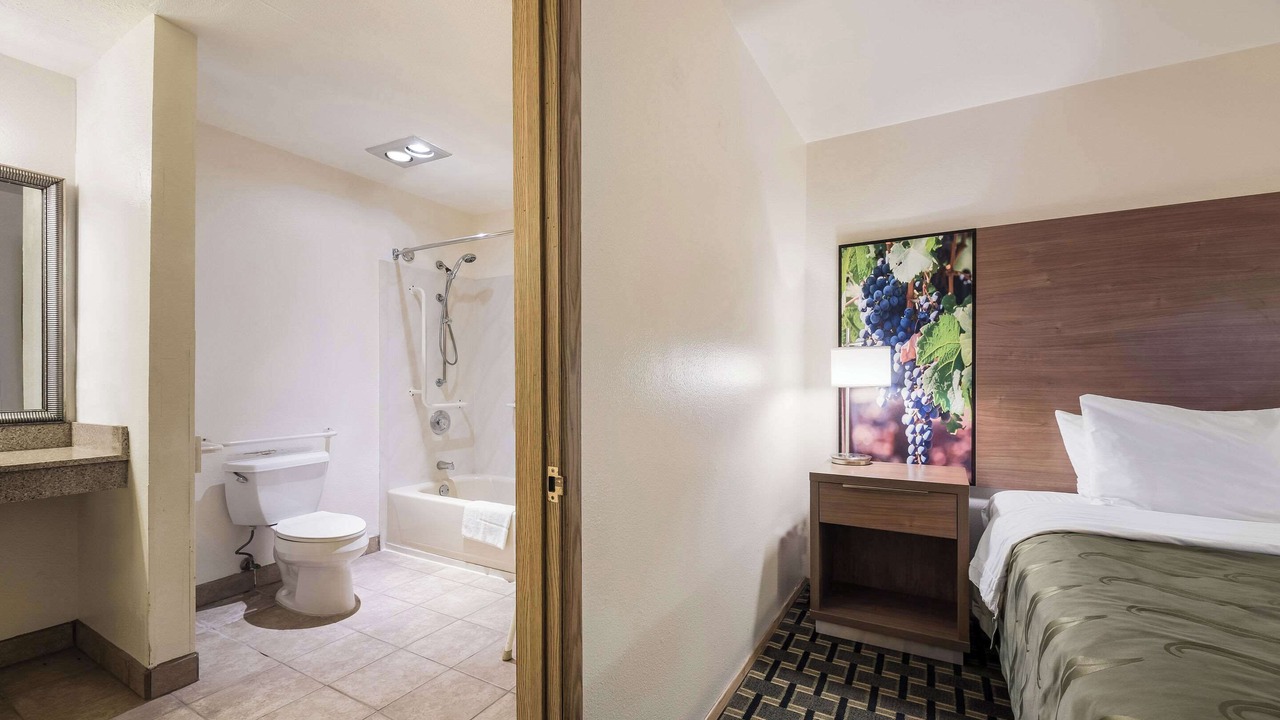 Photo of Bedroom in King City