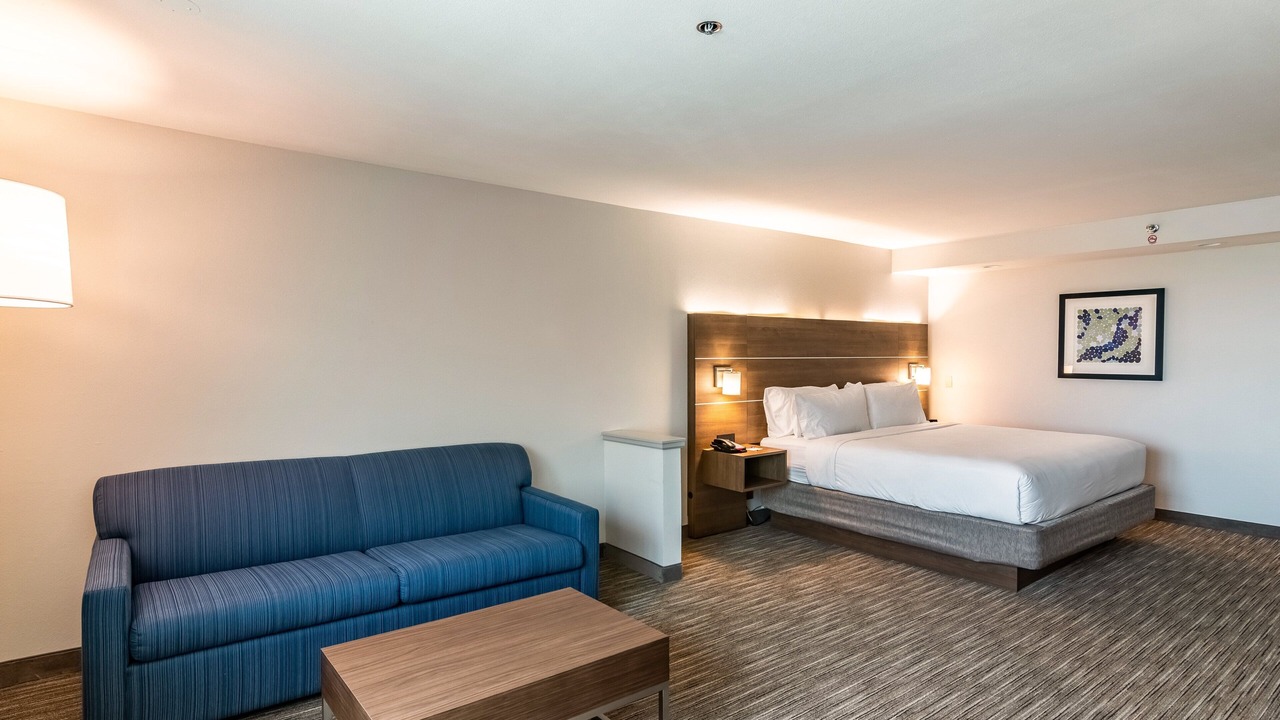 Photo of Bedroom in Camarillo