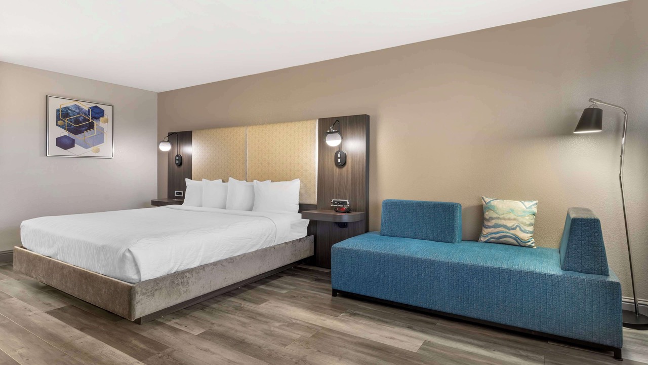 Photo of Bedroom in Marina
