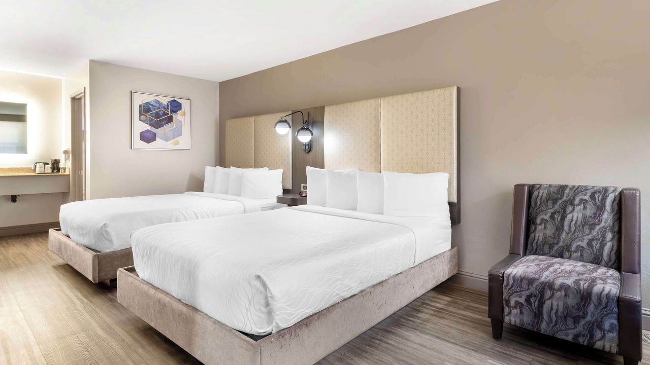 Photo of Bedroom in Marina
