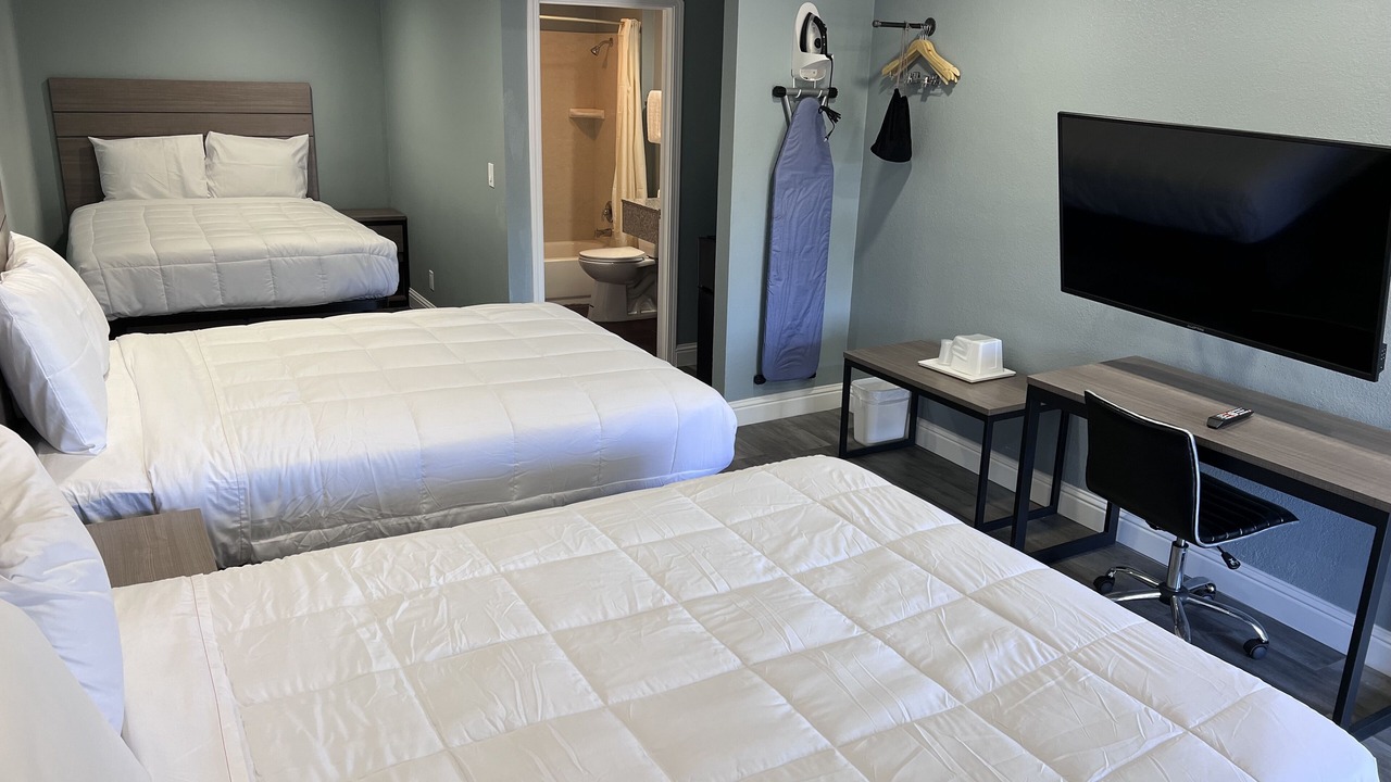 Photo of Bedroom in Westside Santa Cruz