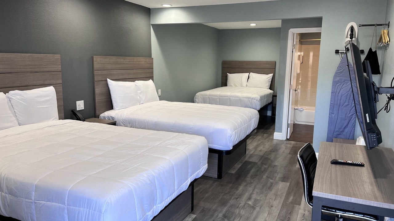 Photo of Bedroom in Westside Santa Cruz