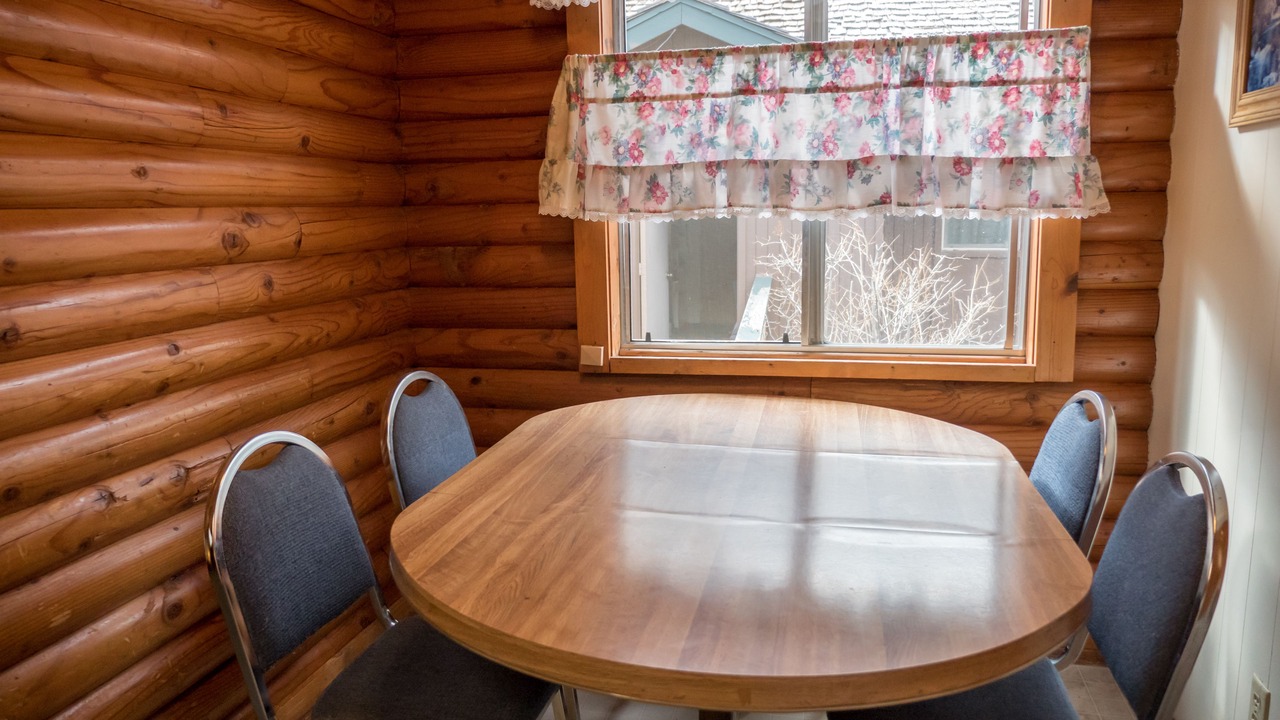 Photo of Bedroom in June Lake