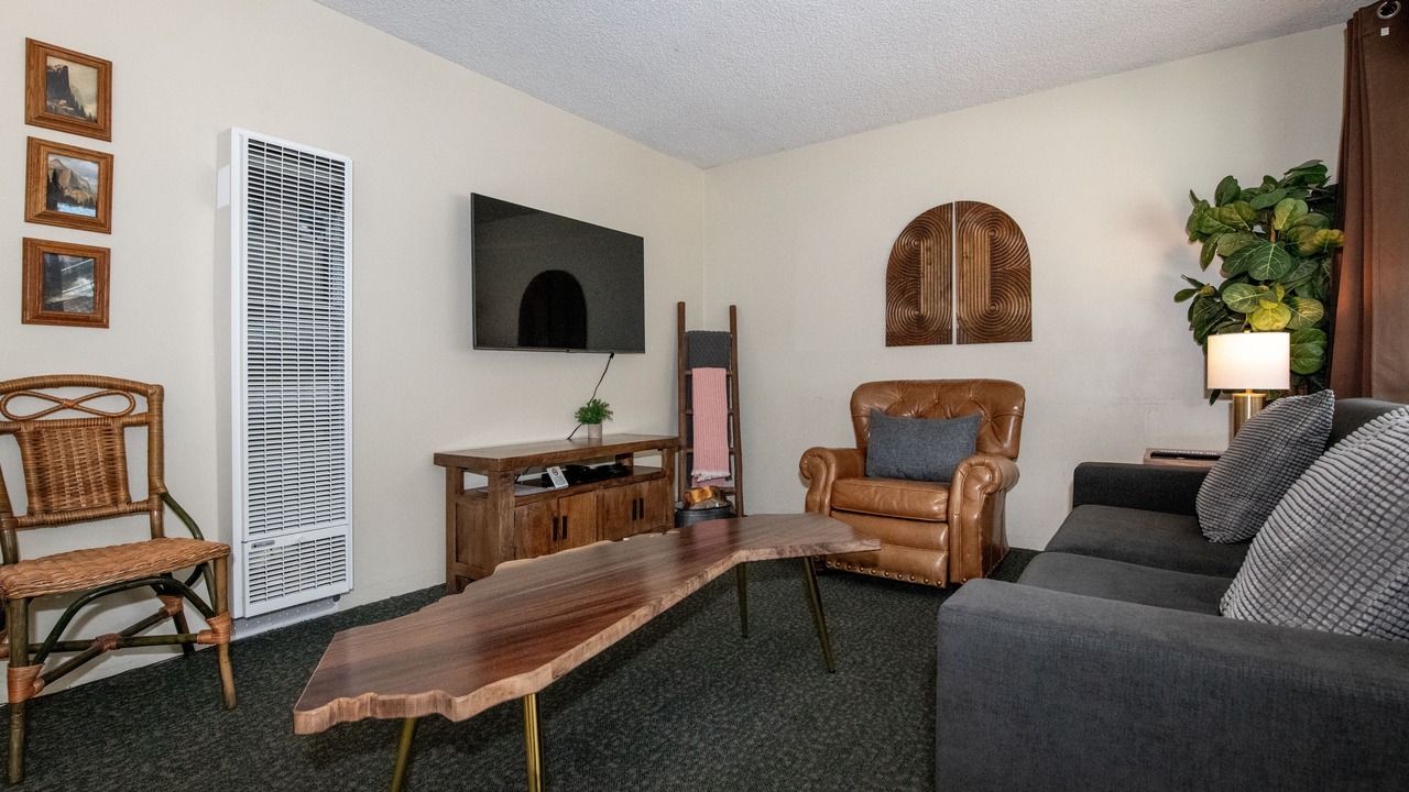 Photo of Bedroom in June Lake