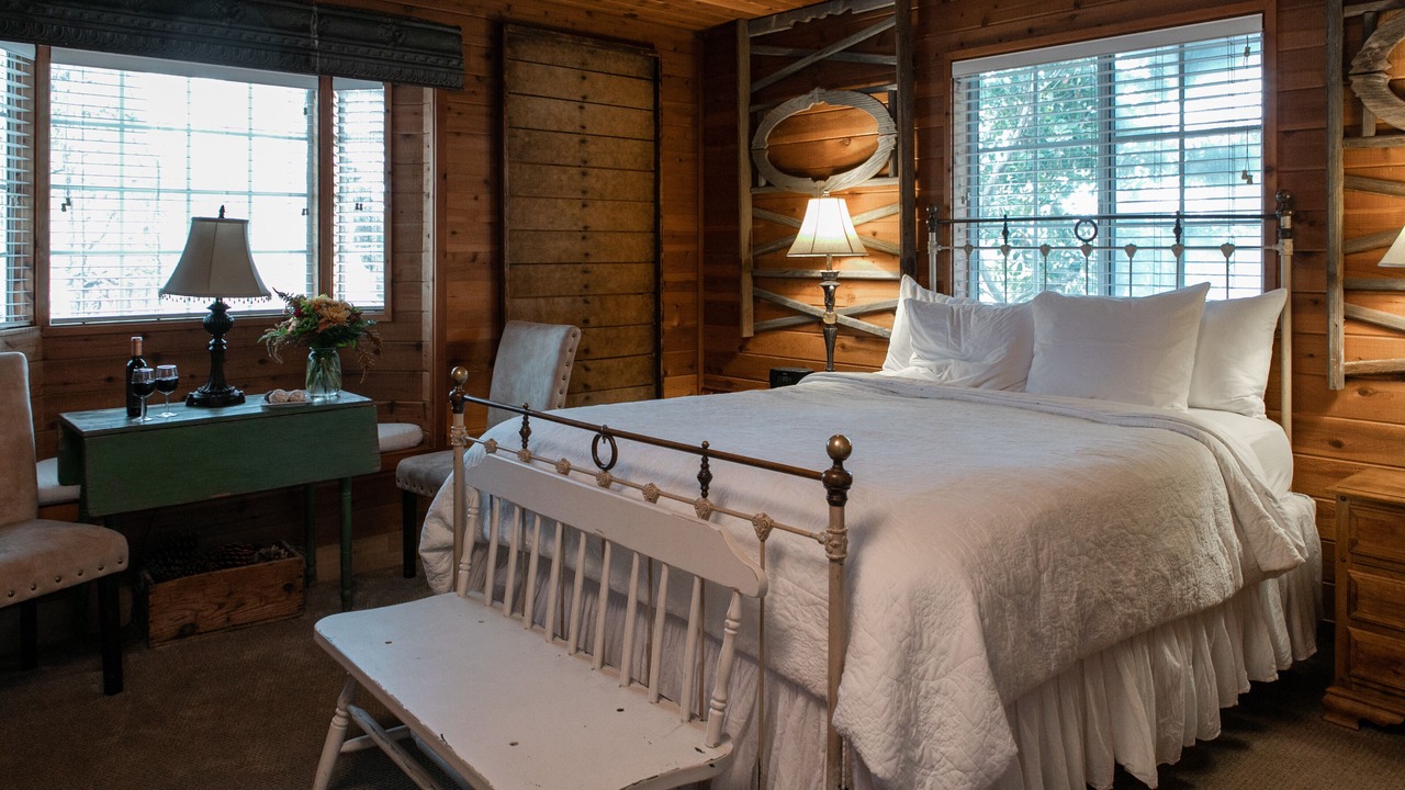 Photo of Bedroom in Lodge Hill