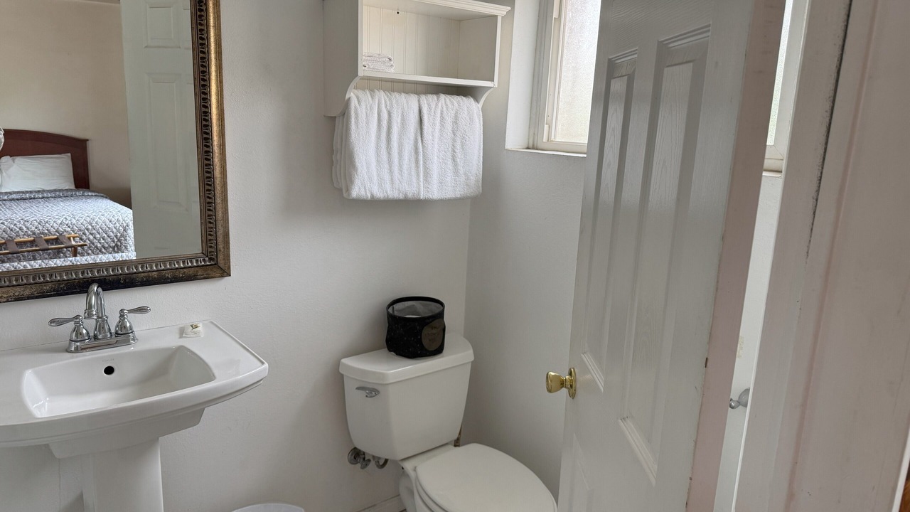 Photo of Bathroom in Wofford Heights
