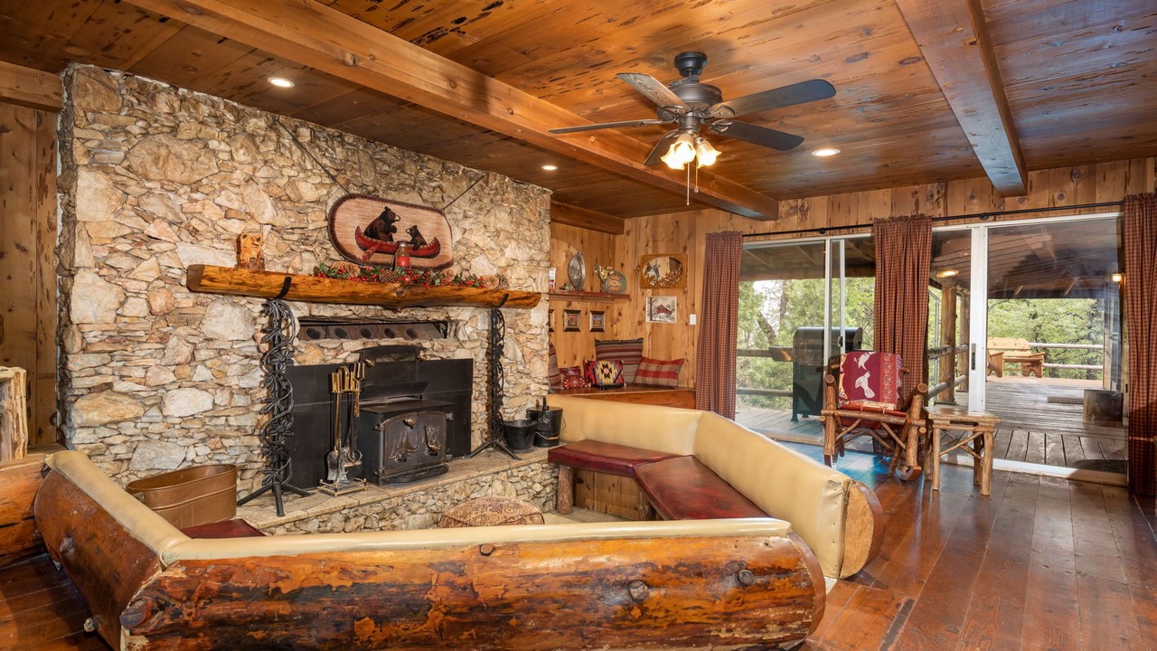 Photo of Livingroom in Wishon