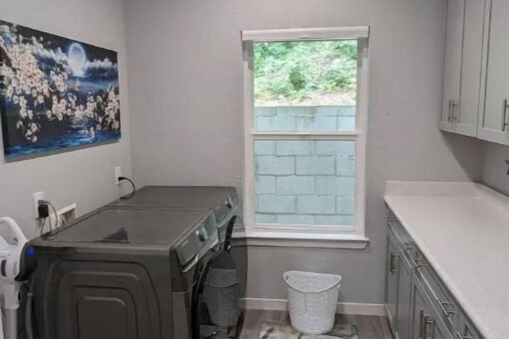 Photo of Bedroom in Boulder Creek