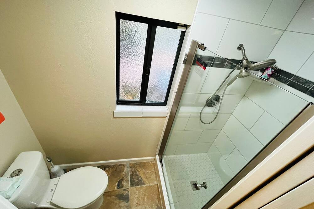 Photo of Bathroom in Orangevale