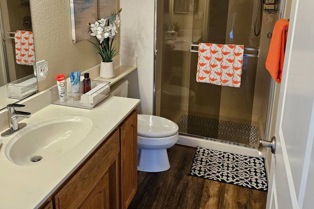 Photo of Bathroom in Orangevale