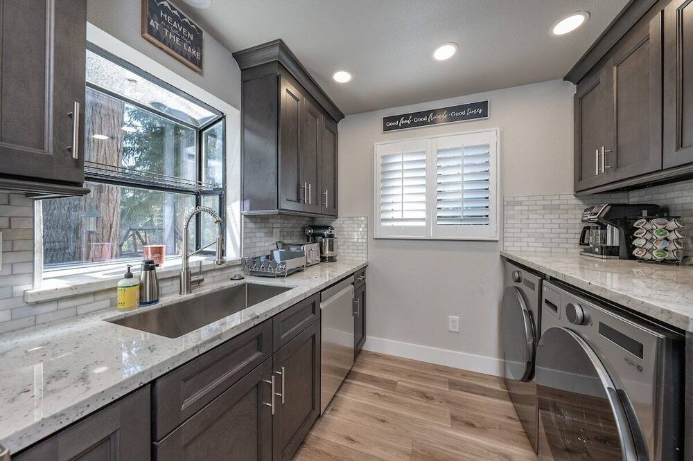 Photo of Kitchen in Sierra Cedars