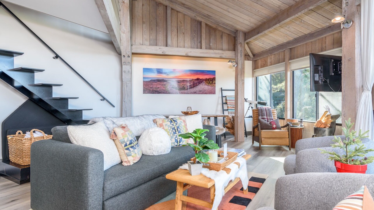 Photo of Livingroom in Sea Ranch