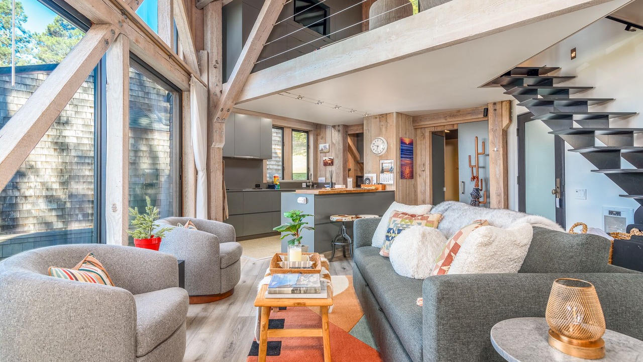 Photo of Livingroom in Sea Ranch
